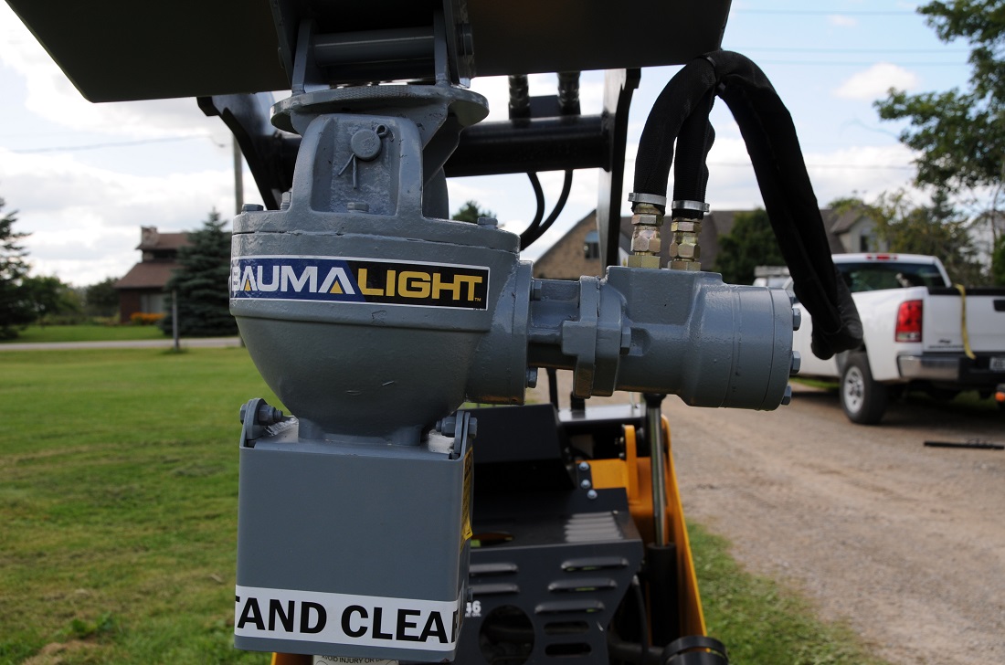 Baumalight RC442 hydraulic auger drive