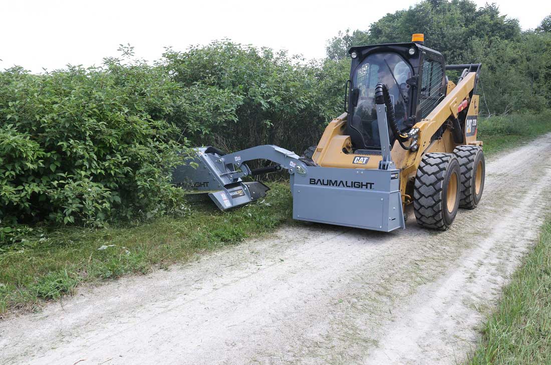 Trail maintenance with skidwing