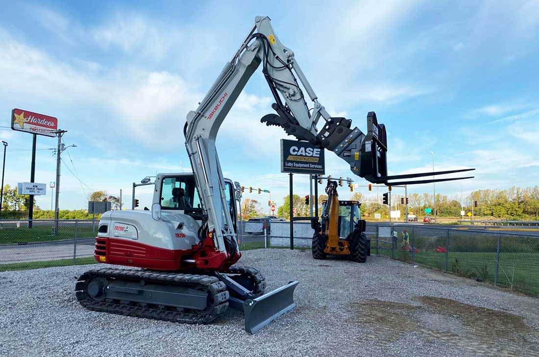 baumalight xqs10 adapter on takeuchi excavator