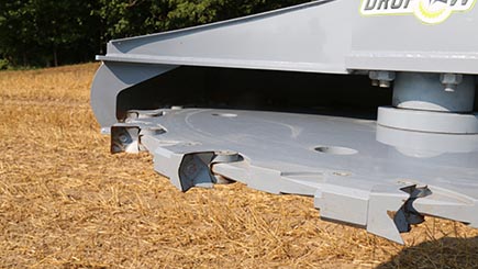 Scie à arbre verticale pour skidsteer