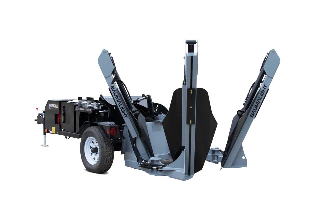 Trailer mounted tree spade